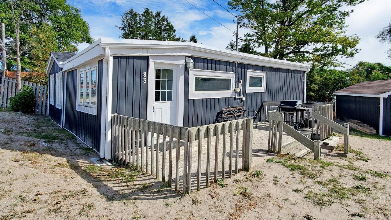 Main Beach River Retreat - Wasaga Beach 1 - Main Strip - 93 Mosley St Esterno foto