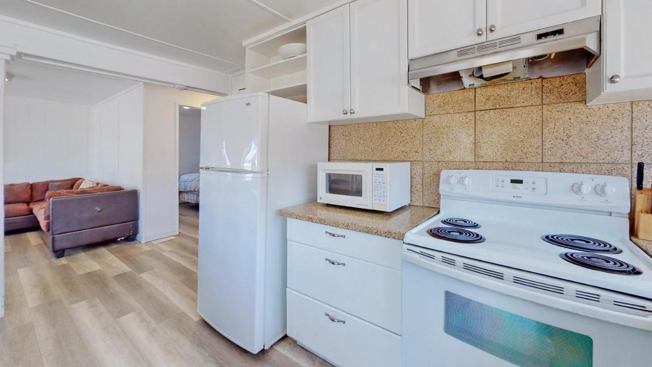 Main Beach River Retreat - Wasaga Beach 1 - Main Strip - 93 Mosley St Esterno foto