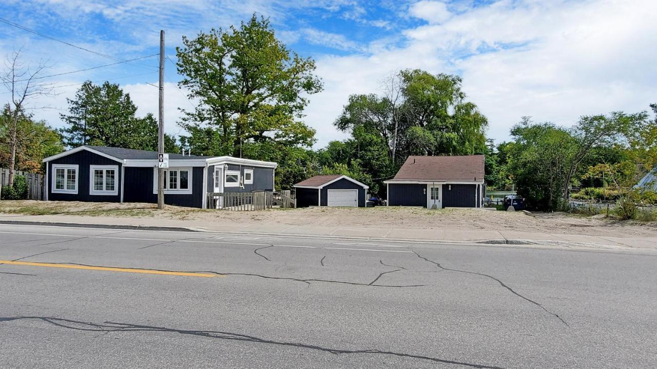 Main Beach River Retreat - Wasaga Beach 1 - Main Strip - 93 Mosley St Esterno foto