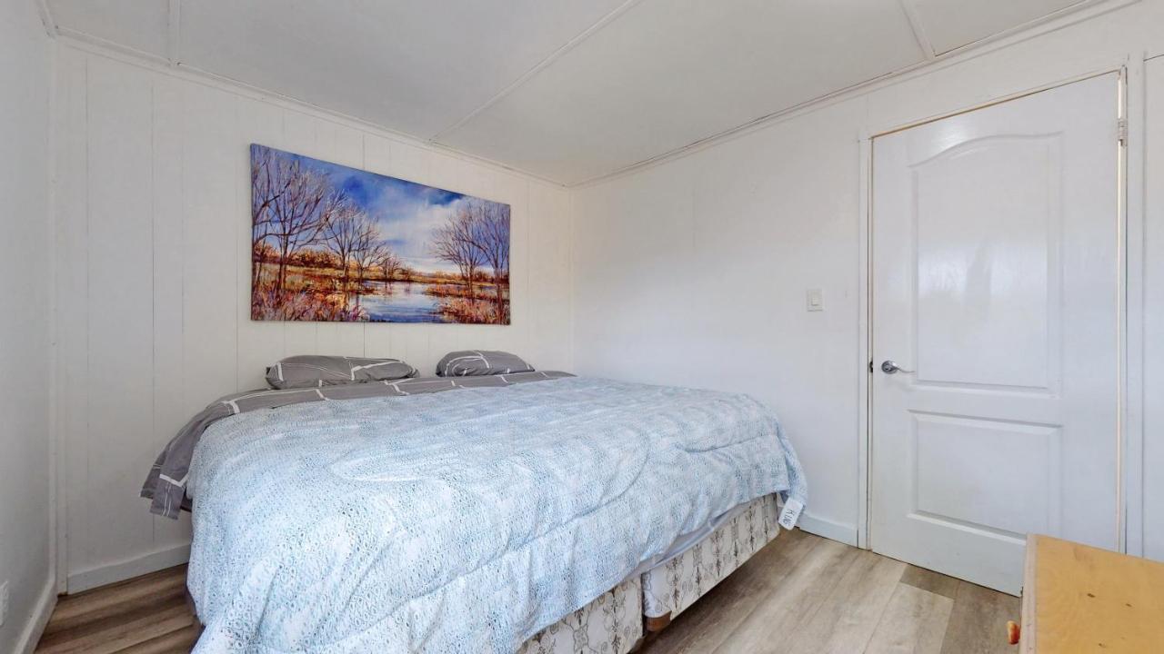 Main Beach River Retreat - Wasaga Beach 1 - Main Strip - 93 Mosley St Esterno foto