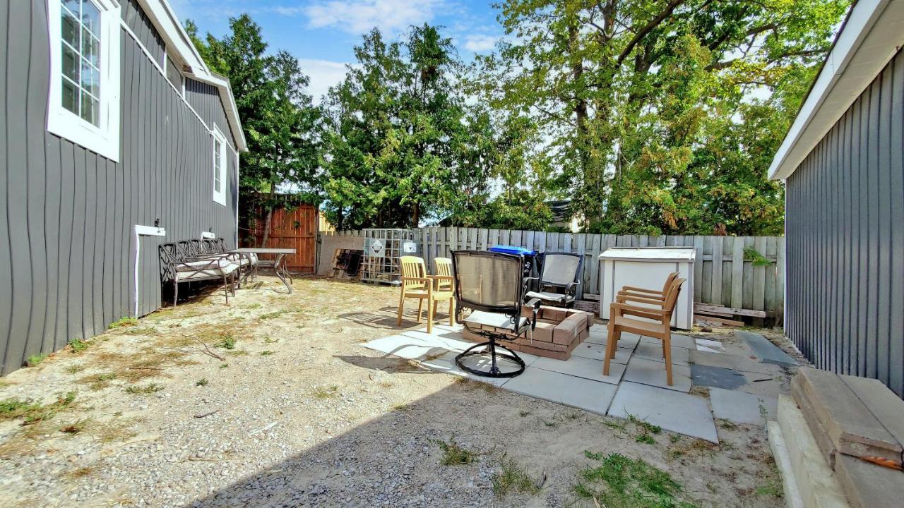 Main Beach River Retreat - Wasaga Beach 1 - Main Strip - 93 Mosley St Esterno foto