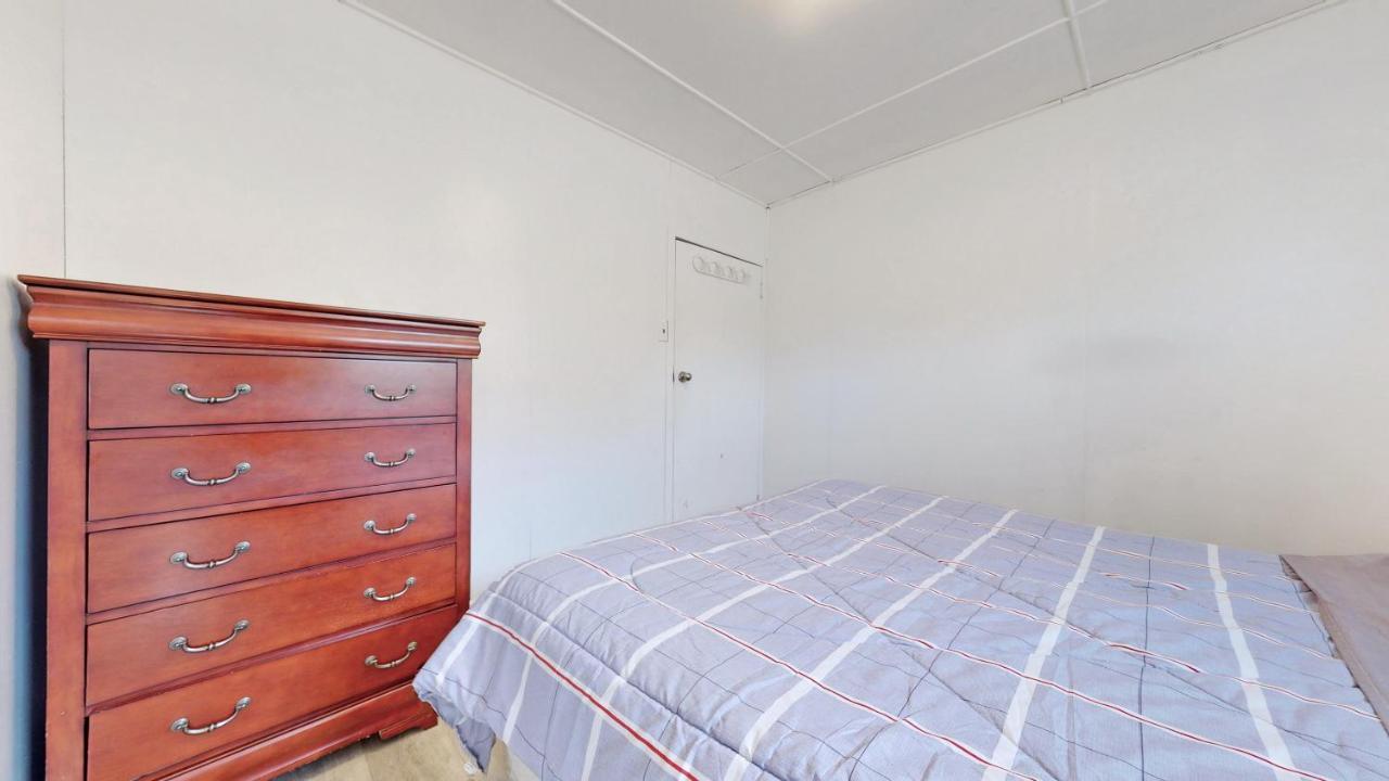 Main Beach River Retreat - Wasaga Beach 1 - Main Strip - 93 Mosley St Esterno foto