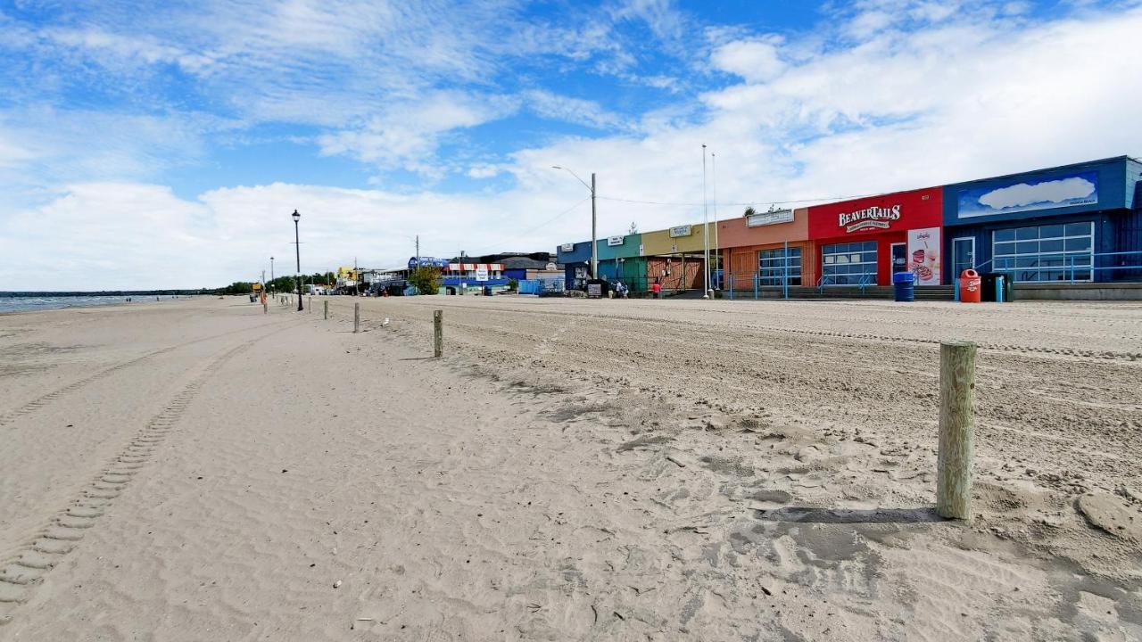 Main Beach River Retreat - Wasaga Beach 1 - Main Strip - 93 Mosley St Esterno foto